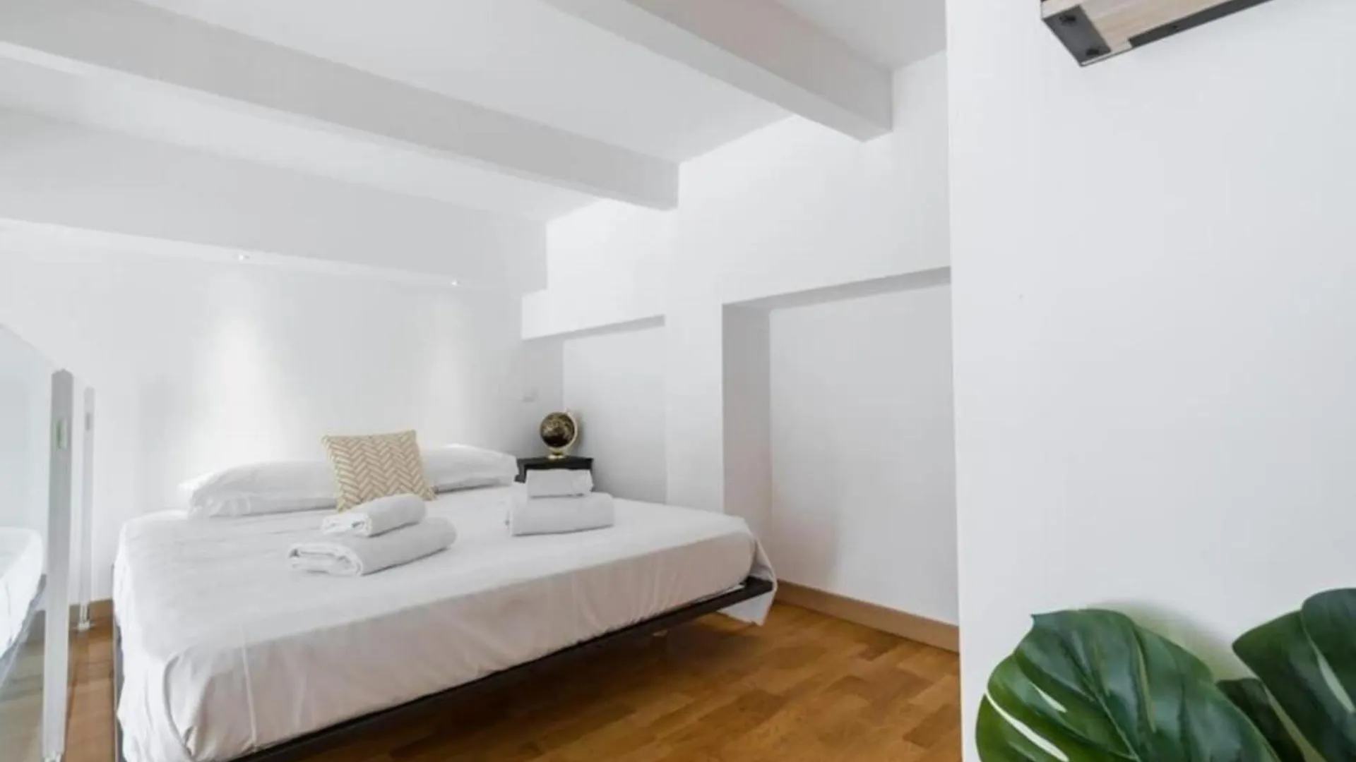 Apartment Deloye - Spacious Quiet Studio Wac Near Old Town