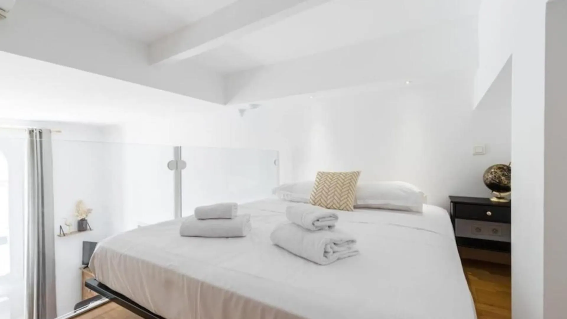Deloye - Spacious Quiet Studio Wac Near Old Town France